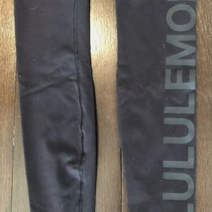 Lululemon Graphic Logo Leggings Size 4